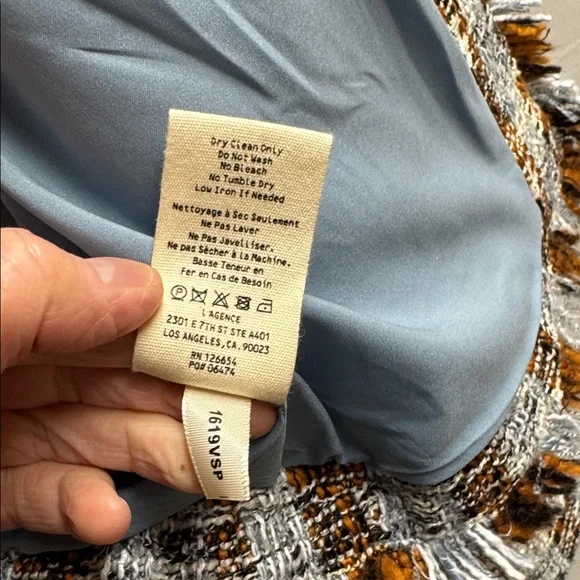 L'AGENCE Women's Plaid Tweed Blazer - Brown and blue
Size 8 - Picture 5 of 10